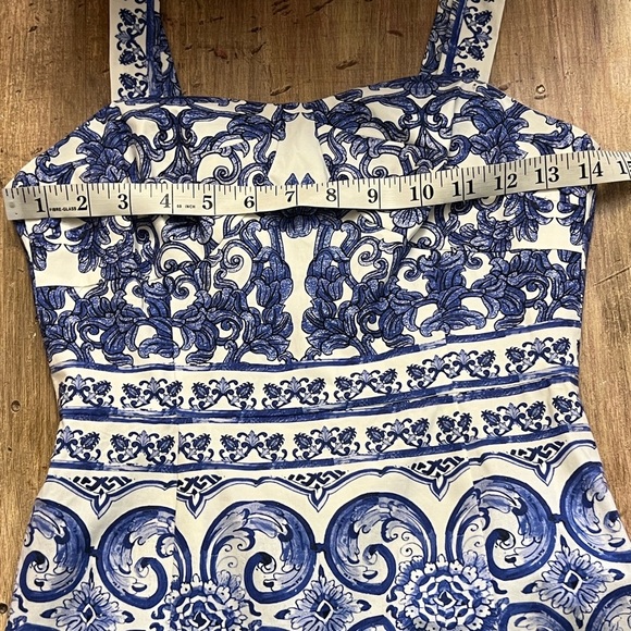 Antonio Melani,Stunning Blue & White Iconic Majolica Print Midi Dress EUC Size 2 - Picture 8 of 9